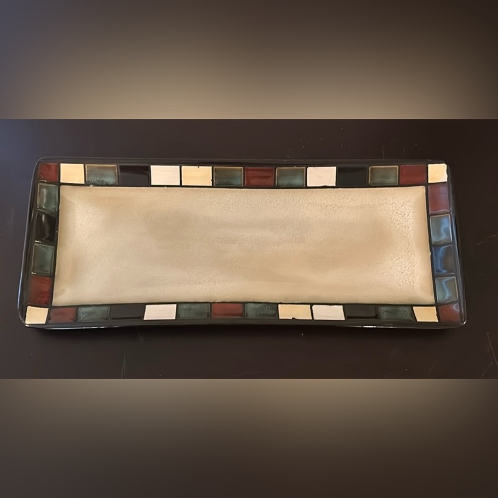 Home Trends 14” serving plate. Bread plate.